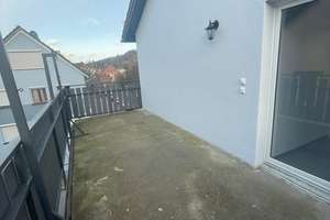 Geräumige und sanierte 2-Zimmer-Wohnung mit Balkon und Einbauküche in Reutlingen – Lindachstraße 26, 72764 Reutlingen-Mitte, Reutlingen – Vorschaubild 7