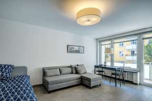 SITULI:   Schmuckstück im Herzogpark – 1-Zimmer-Apartment mit Balkon