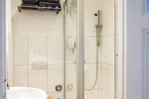 Jetzt günstig kaufen, später selbst einziehen! Gr. 4-Zi., Balk., am  Schrevenpark, prächtiger Altbau – Die vollständige Adresse der Immobilie erhältst du vom Anbieter., 24116 Schreventeich, Kiel – Vorschaubild 17