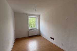 Hell  und  sonnig: gepfl. 3 Zimmer-Wohnung direkt am Park - Vereinsstr. 23b ! – Die vollständige Adresse der Immobilie erhältst du vom Anbieter., 47169 Marxloh, Duisburg – Vorschaubild 4
