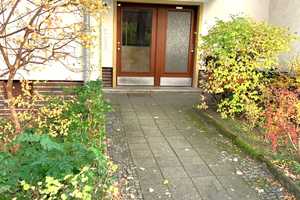 Sehr gepflegte sanierte bezugsfreie Balkon-Wohnung in gesuchter ruhiger Wohnlage – Stegeweg 10, 13407 Berlin – Vorschaubild 2