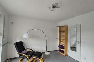 komplett möbliert: 3-Zimmer-Maisonette-Wohnung plus Hobbyraum mit Privatgarten – Die vollständige Adresse der Immobilie erhältst du vom Anbieter., 81739 Waldperlach, München – Vorschaubild 10