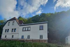 Modernisiertes Einfamilienhaus mit genügend Platz in Nahbollenbach – Die vollständige Adresse der Immobilie erhältst du vom Anbieter., 55743 Idar-Oberstein – Vorschaubild 1