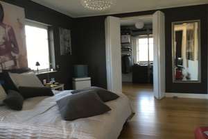 Große und modern-luxuriös ausgestattete Villa im Toskana-Stil am Hamburger Stadtrand zu verkaufen – Die vollständige Adresse der Immobilie erhältst du vom Anbieter., 21465 Reinbek – Vorschaubild 30