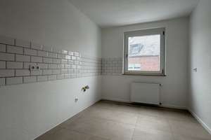 Kernsanierte 1,5-Zimmer Wohnung mit Balkon in Duisburg-Meiderich zu vermieten  – Neustraße 11, 47137 Untermeiderich, Duisburg – Vorschaubild 3