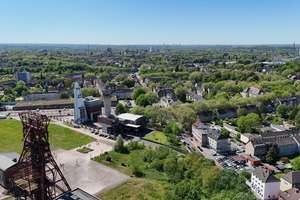 Hier endet der Arbeitsalltag im Pool - RMH mit Bar,Kino & PV-Anlage – Die vollständige Adresse der Immobilie erhältst du vom Anbieter., 45889 Bismarck, Gelsenkirchen – Vorschaubild 21