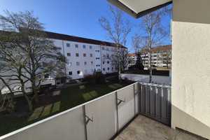 2 Zimmer mit Balkon, hell, zentral, Nähe MHH,  gute Verkehrsanbindung, im Grünen – Hannover – Vorschaubild 6