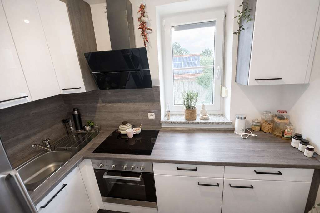 Immobilie in Dinkelscherben - Kapitalanlage mit Mehrwert! 
2-Zimmer-Maisonette + ausgebauter Dachspitz, Garage & Garten-Mitnutzun - Bild 3