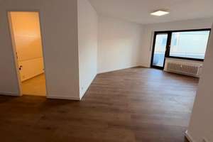 Kernsanierte 2-Zimmer Wohnung mit zwei Balkonen in Pforzheim (Nordstadt/Nähe Wartberg) zu vermieten – Die vollständige Adresse der Immobilie erhältst du vom Anbieter., 75177 Nordstadt, Pforzheim – Vorschaubild 5