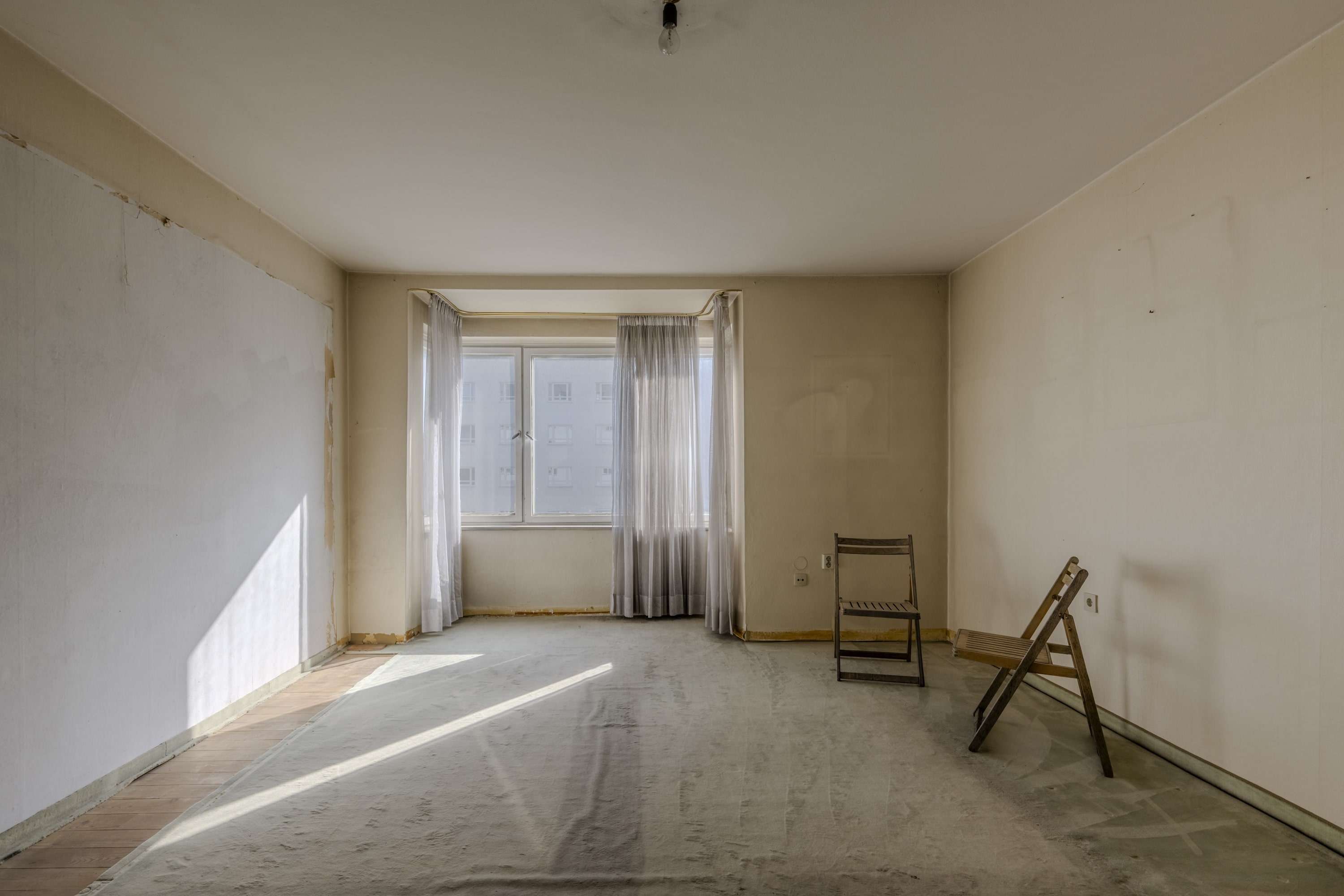 Gelegenheit in Bestlage - sanierungsbedürftige 2,5-Zimmer-Wohnung, mit Balkon und bezugsfrei, München – Bild 3