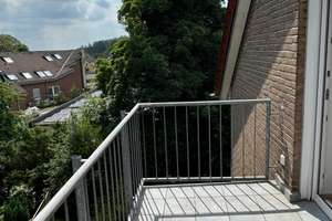 Wunderschöne, helle Dachgeschoss-Wohnung mit Balkon in Essen-Stadtwald – Leveringstraße 4, 45134 Stadtwald, Essen – Vorschaubild 16