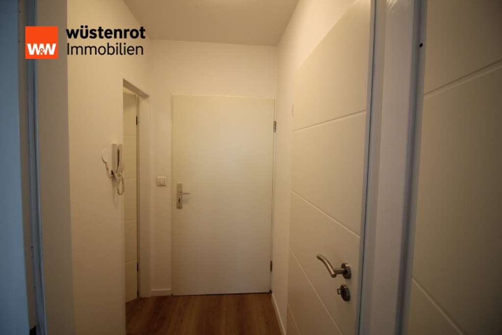 Immobilie in Moers - Perfekt für Singles & Pendler: 
Freies, modernisiertes Appartement mit Balkon in Innenstadtlage! - Bild 3