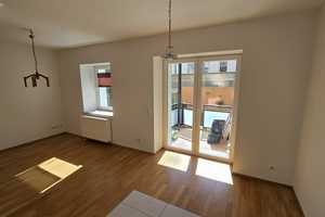 Top Energiewerte I eigener kleiner Garten I Balkon I Parkett I kostenlose öffentliche Stellplätze – Sybelstraße 43, 45145 Essen – Vorschaubild 4