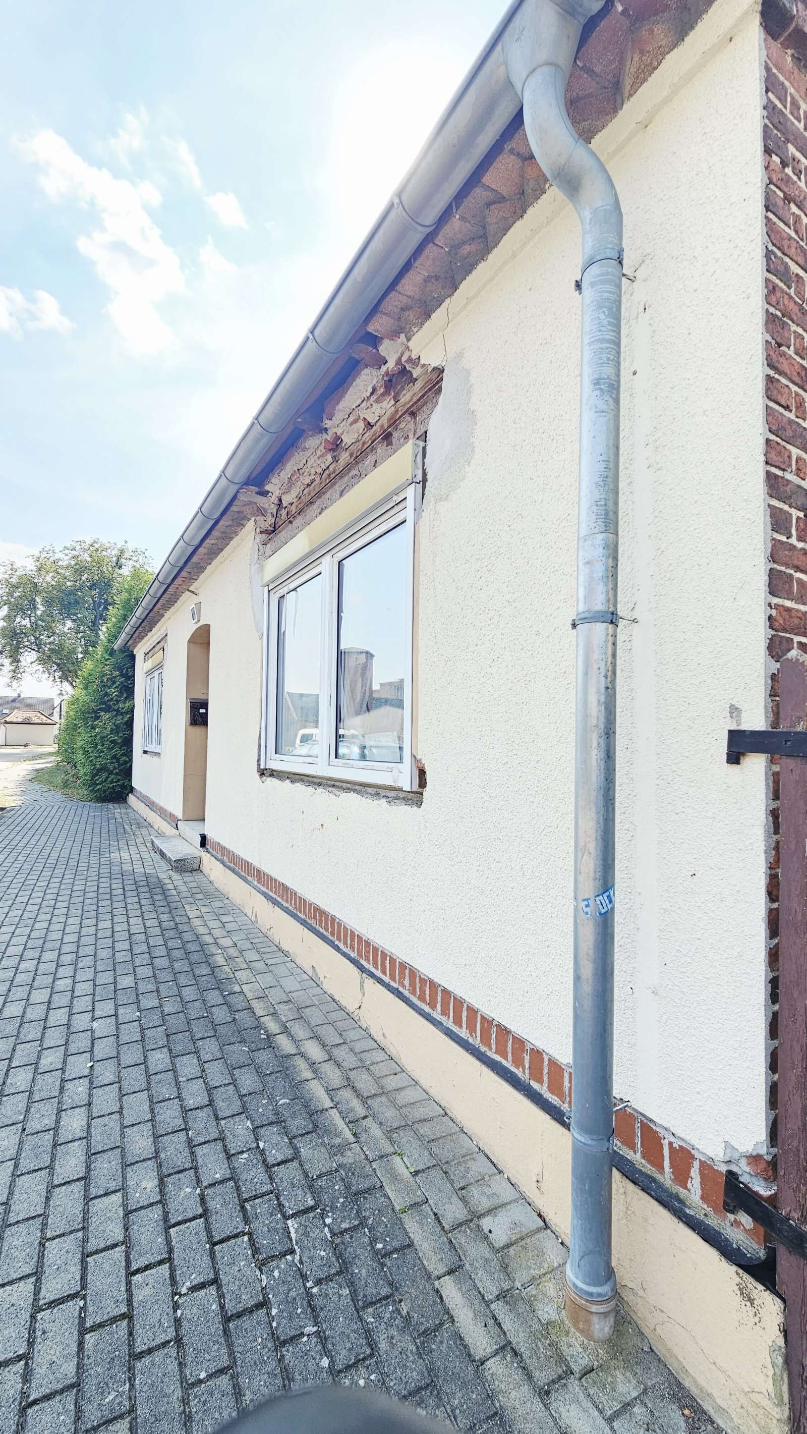 teilsaniertes Einfamilienhaus in Vockerode, Wittenberg Kreis – Bild 4