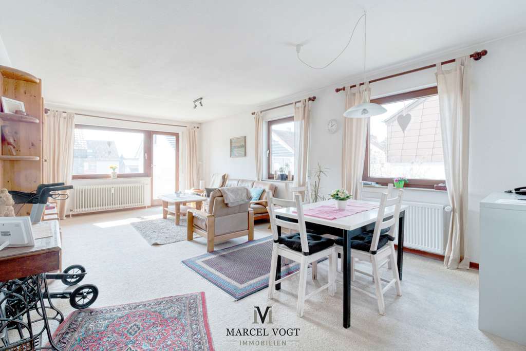 Immobilie in Wolfschlugen - Stilvolle Zweizimmerwohnung mit Balkon und Garage – Ihr neues Zuhause zum Wohlfühlen - Bild 0