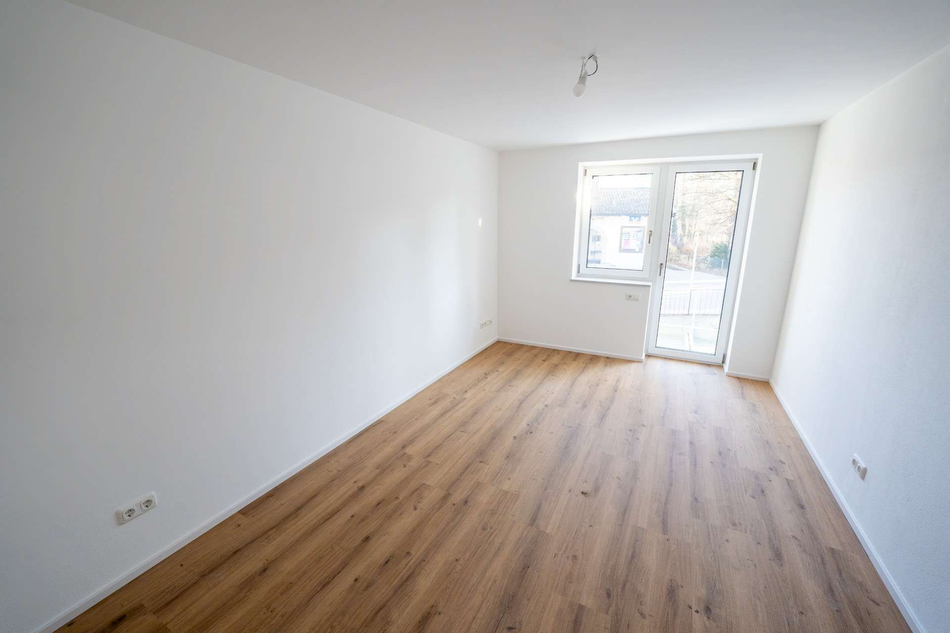 Immobilie in Taching am See - neuwertige komplettmodernisierte
5-Zimmer-Wohnung mit gr. Balkon
in Tengling am Waginger See - Bild 8