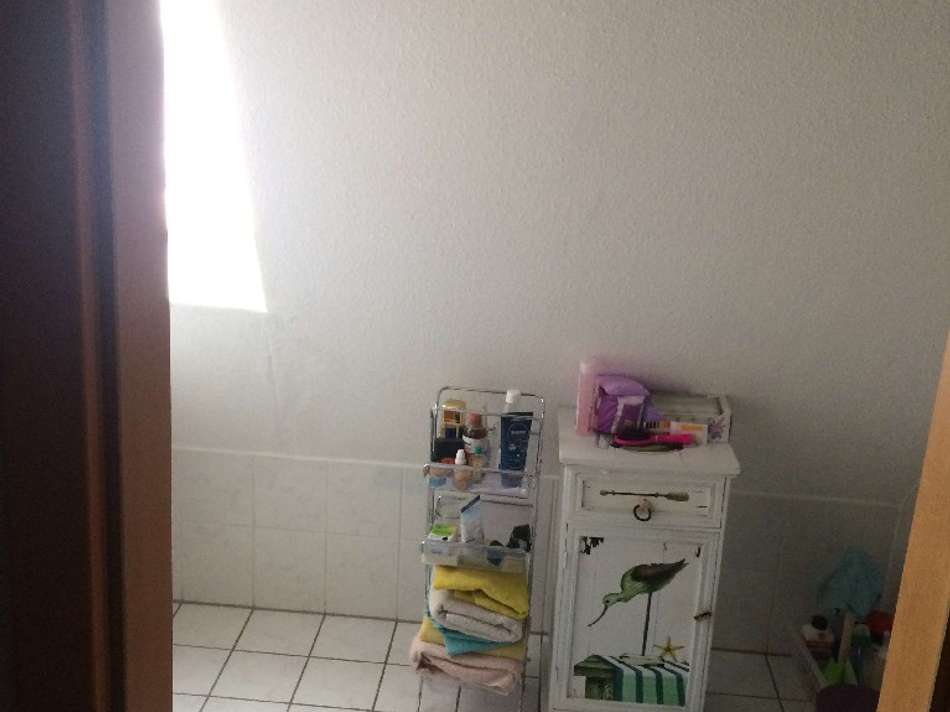 DG_Badezimmer mit Dusche