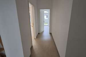 Geräumiger Altbau mit hohen Decken & großer Terrasse in zentraler Lage – Rüdigerstraße 2, 97070 Altstadt, Würzburg – Vorschaubild 11