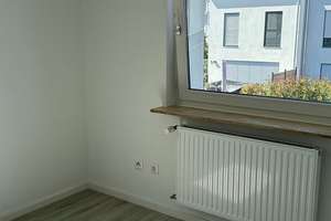 Ankommen und wohlfühlen – frisch renovierte 4-Zimmer-Wohnung mit zwei Balkonen – In den Weinbergen 12, 70439 Stammheim-Süd, Stuttgart – Vorschaubild 28