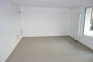 EXKLUSIV IN GRAFENBERG SOUTERRAIN GARTEN-TERRASSENWOHNUNG SEHR RUHIG RENOVIERT MODERNES DUSCHBAD – Hardtstr. 138, 40629 Düsseldorf – Vorschaubild 4