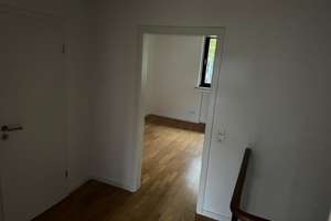 Viel Platz für die Familie: Haus mit Garten, Stellplatz & perfekter Anbindung in Köln-Bilderstöckche – Longericher Straße 91, 50739 Bilderstöckchen, Köln – Vorschaubild 11