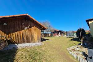 Sonnenverwöhnter Wohntraum in idyllischer Lage ! Hochwertig, top Zustand und toller Garten. – Cham (Kreis) – Vorschaubild 13