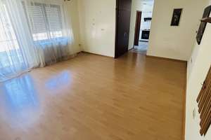 Schöne 1-Zimmer-Wohnung mit großer Terrasse und Einbauküche – Die vollständige Adresse der Immobilie erhältst du vom Anbieter., 78132 Hornberg – Vorschaubild 3
