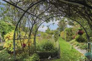 EFH in Neumünster: Großzügiger Garten mit Park-Charakter und Potenzial für Hinterbebauung – Neumünster – Vorschaubild 22