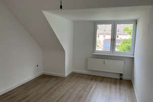 Traumhafter Blick - Helle 2 Raum - DG-Wohnung – Die vollständige Adresse der Immobilie erhältst du vom Anbieter., 42107 Elberfeld, Wuppertal – Vorschaubild 5