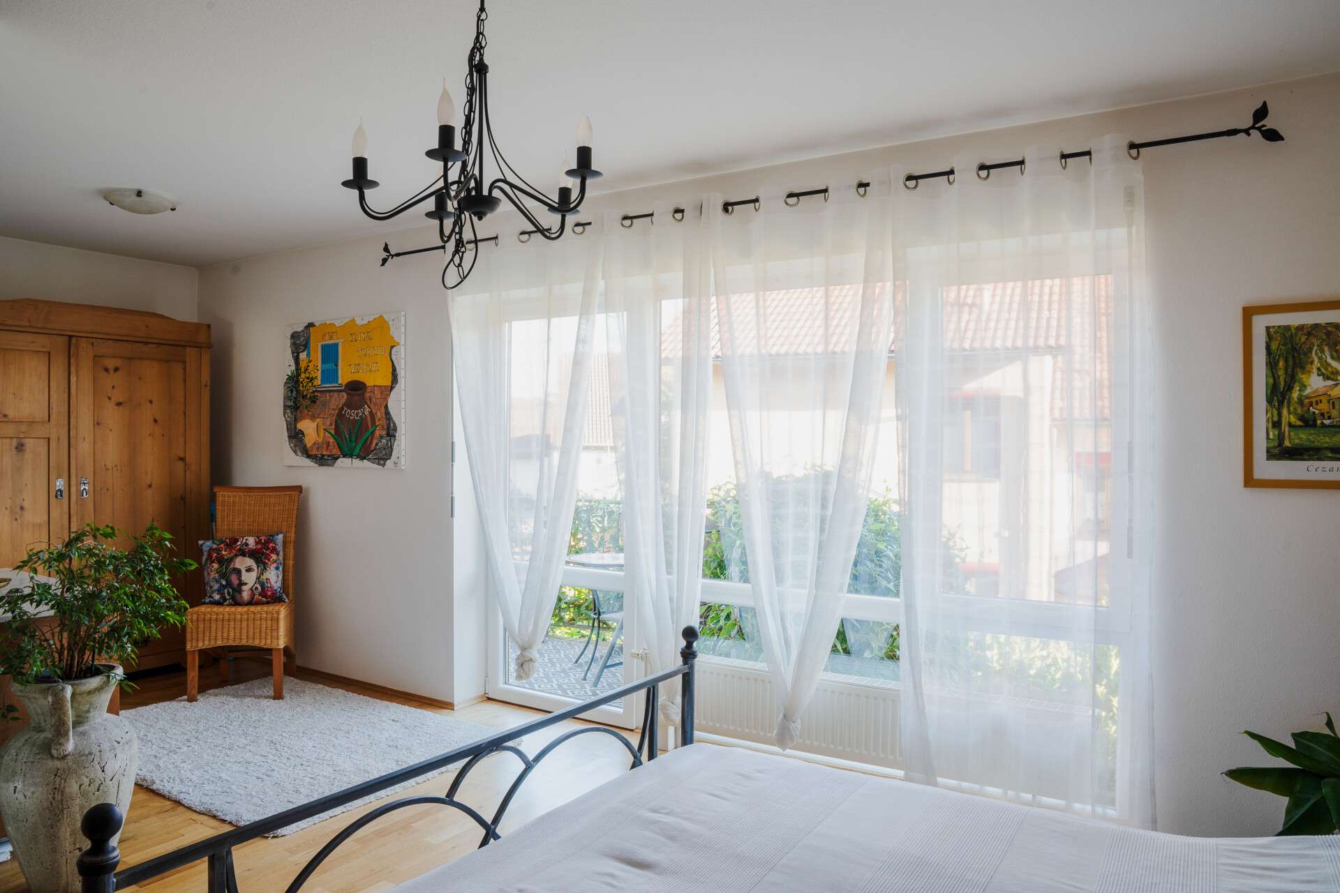 Immobilie in Hergatz - Hochwertig ausgestattetes Reiheneckhaus mit mediterranem Garten - Bild 4