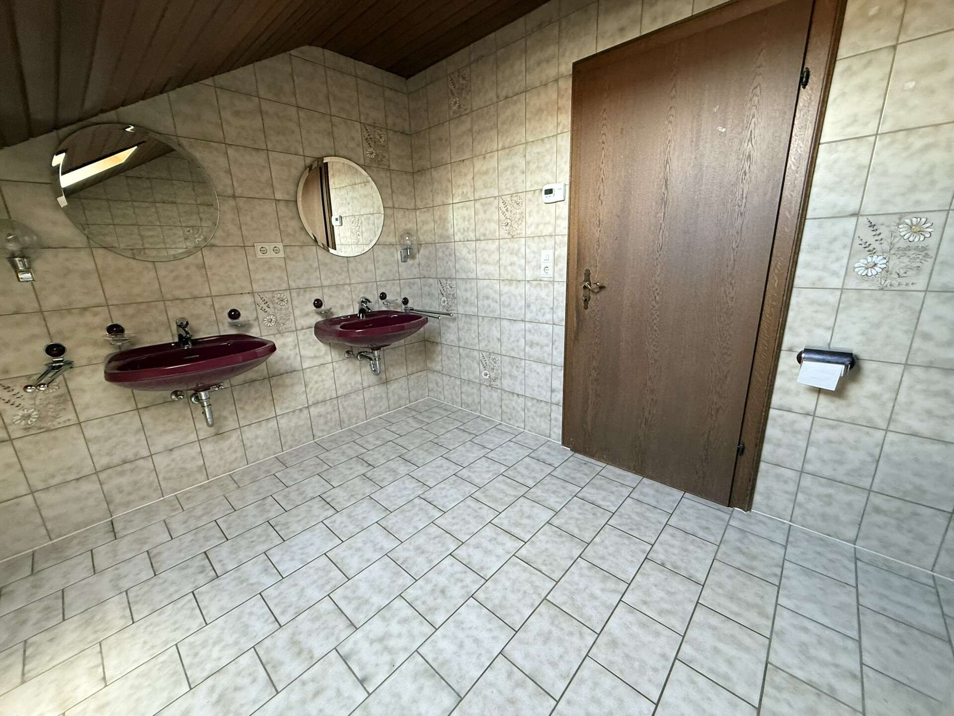 Immobilie in Fridolfing - attraktives idyllisches Familienheim in ruhiger Wohnlage - Bild 19