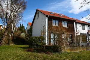 Reihenendhaus mit Garage in Leonberg