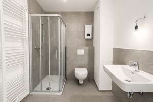 Renovierte 2-Zimmer Wohnung mit Terrasse – Linienstraße 83, 40227 Oberbilk, Düsseldorf – Vorschaubild 4