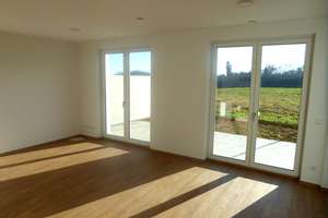 Helles WG-Zimmer in einer neu gebauten Passivhaus-Doppelhaushälfte in Ulm/Lehr – Bgm.-Leypoldt-Weg 16, 89081 Lehr, Ulm – Vorschaubild 6
