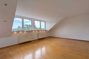 Willkommen in Ihrer Wohlfühloase: Lichtdurchflutete 3-Zimmer-Wohnung im Grünen mit Balkon – Die vollständige Adresse der Immobilie erhältst du vom Anbieter., 13593 Wilhelmstadt, Berlin – Vorschaubild 2