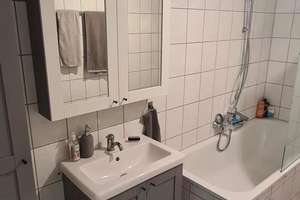 Attraktive 3-Zimmer-Wohnung mit Balkon und Einbauküche in Hassels – Stendaler Str. 44, 40599 Hassels, Düsseldorf – Vorschaubild 4