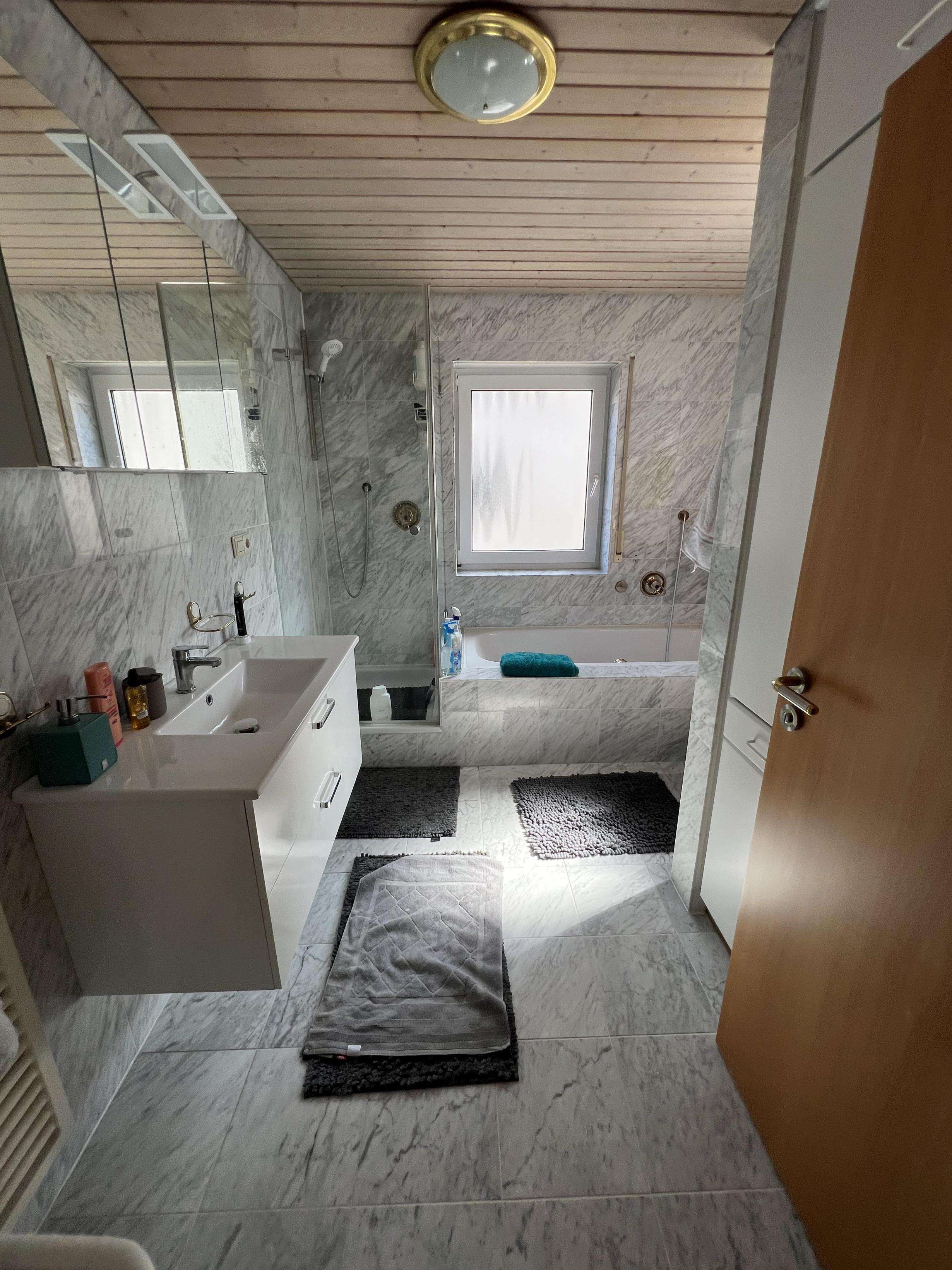 Immobilie in Bietigheim - Ein-/Zweifamilienhaus in Bietigheim - Bild 2