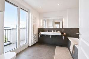 JAKOBSHOF: 4-Zi-Penthouse mit Stil & Format. Dachterrasse. Top-Interieur. Aufzug. 2 TG-Plätze. – Die vollständige Adresse der Immobilie erhältst du vom Anbieter., 40215 Friedrichstadt, Düsseldorf – Vorschaubild 10