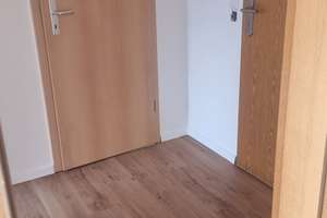 Wohnen mit Charakter: 2-Zimmer-Wohnung in Duisburg-Mittelmeiderich – Augustastraße 8, 47137 Mittelmeiderich, Duisburg – Vorschaubild 8