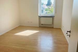 Großzügige und helle 3-Zimmer-Wohnung (107 m²) in zentraler Lage von Bobingen – Hochstraße 19, 86399 Bobingen – Vorschaubild 10