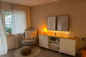 Provisionsfrei: Stilvoll modernisiertes RMH mit Terrasse, Garten, Garage - TOP Lage Göggingen – Die vollständige Adresse der Immobilie erhältst du vom Anbieter., 86199 Göggingen-Ost, Augsburg – Vorschaubild 3