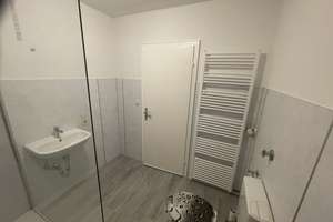 3-Zimmer DG- Wohnung in ruhiger Wohnlage zu vermieten – Die vollständige Adresse der Immobilie erhältst du vom Anbieter., 42655 Solingen-Mitte, Solingen – Vorschaubild 7