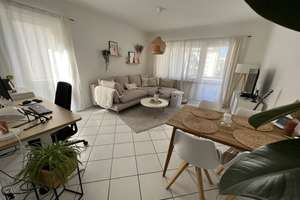 wunderschöne großzügige 2,5-Zimmer-Stadtwohnung