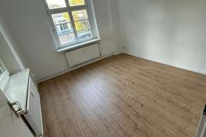 Helle 2-Zimmer Wohnung mit Küche in Hannover List – Im Kreuzkampe 14, 30655 List, Hannover – Vorschaubild 1