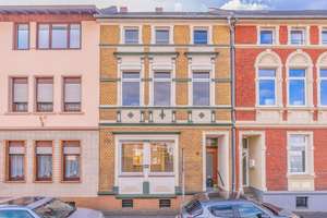 Charmanter Gründerzeitaltbau mit Dachterrasse und separatem Werkstattgebäude zur Modernisierung