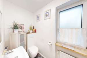 Familientraum mit Pool, Kino & Komfort – Die vollständige Adresse der Immobilie erhältst du vom Anbieter., 85053 Südost, Ingolstadt – Vorschaubild 7