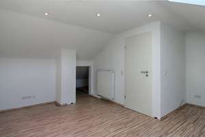 Nachhaltig modernisiertes & stilvoll erweitertes Reihenhaus in Reutlingen-Betzingen – Die vollständige Adresse der Immobilie erhältst du vom Anbieter., 72770 Betzingen, Reutlingen – Vorschaubild 13