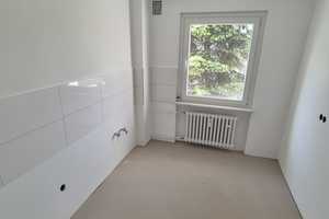Erstbezug nach Sanierung! Wohnung für max. 2 Bewohner! – Dhünnstrasse 145, 51373 Leverkusen – Vorschaubild 8