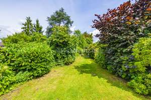 PLATZ FÜR GENERATIONEN – MODERNISIERTE BÄDER, KAMINOFEN, TERRASSE & GROSSER GARTEN – Die vollständige Adresse der Immobilie erhältst du vom Anbieter., 41069 Hehn, Mönchengladbach – Vorschaubild 6