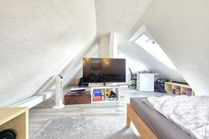 Familienfreundliche Doppelhaushälfte mit 1 PKW-Garage in der Villinger Südstadt – Die vollständige Adresse der Immobilie erhältst du vom Anbieter., 78050 Villingen, Villingen-Schwenningen – Vorschaubild 13
